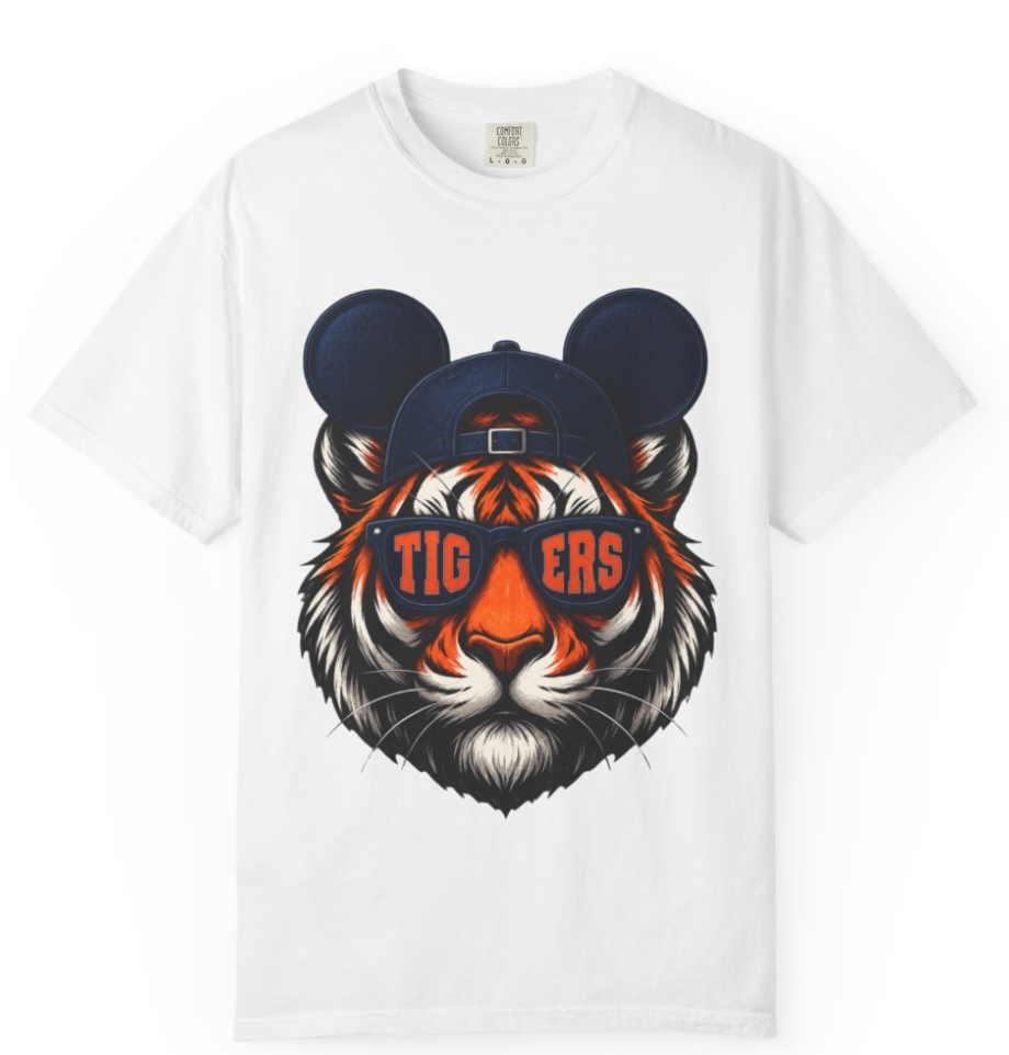 Auburn Tiger w/Mickey Hat