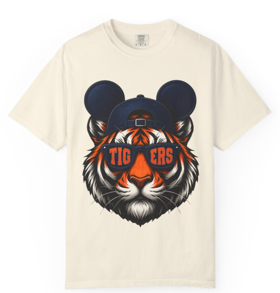 Auburn Tiger w/Mickey Hat